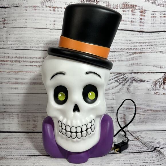 Way To Celebrate Halloween Skull Head with Top Hat Blow Mold Decor New - Picture 1 of 5